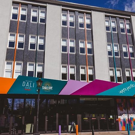 The Arts Hotel シャーロットタウン エクステリア 写真